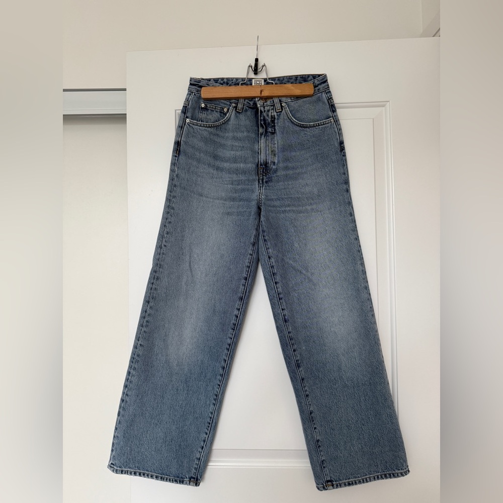 TOTEME
Blue Flare Fit Jeans